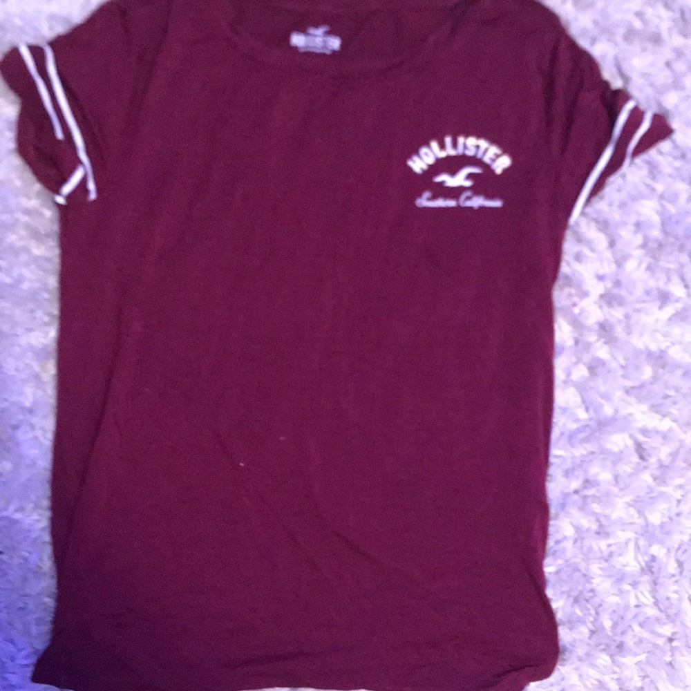 Maroon Hollister kids shirt